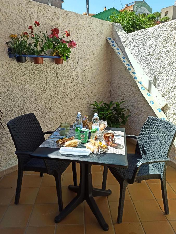 Casa Alberto Apartment Villasimius Exterior photo